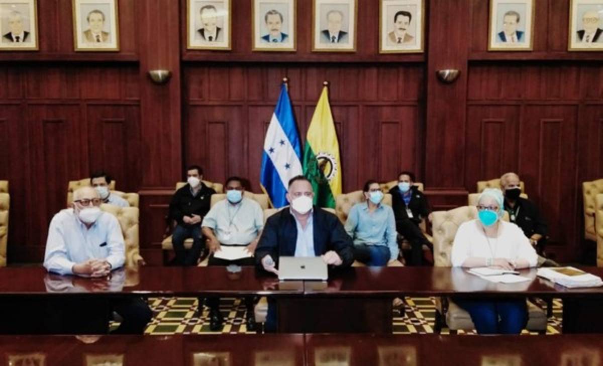 La revolución de Roberto Contreras en San Pedro Sula: La compra del hotel Sula, un gigantesco parqueo y demolerá la Municipalidad