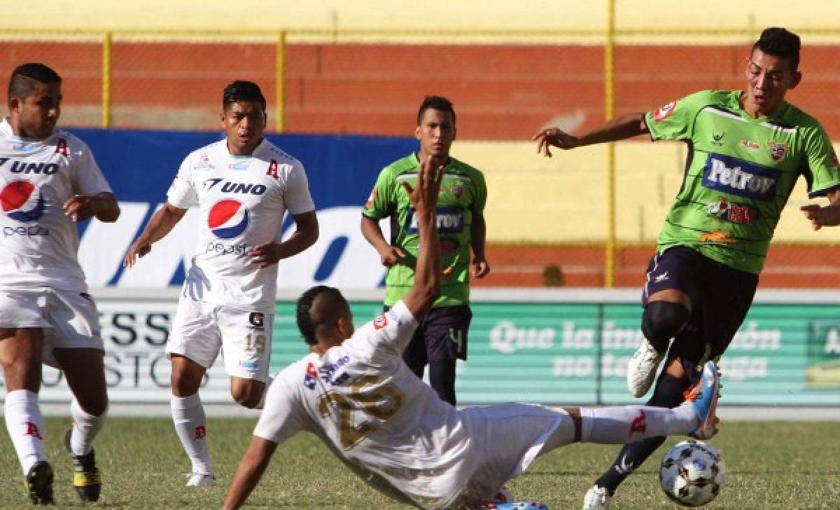 El Alianza busca arrebatar el trono del fútbol salvadoreño al Santa Tecla