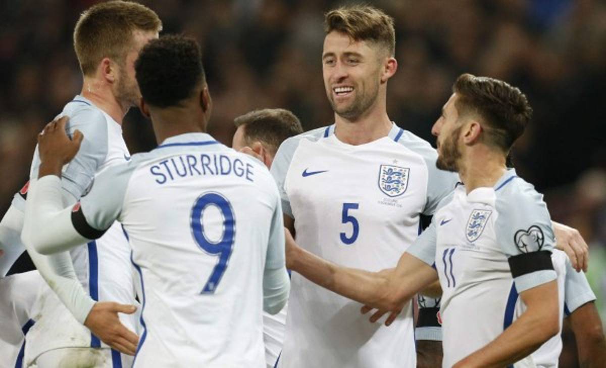 Inglaterra golea a Escocia en el derbi de Gran Bretaña