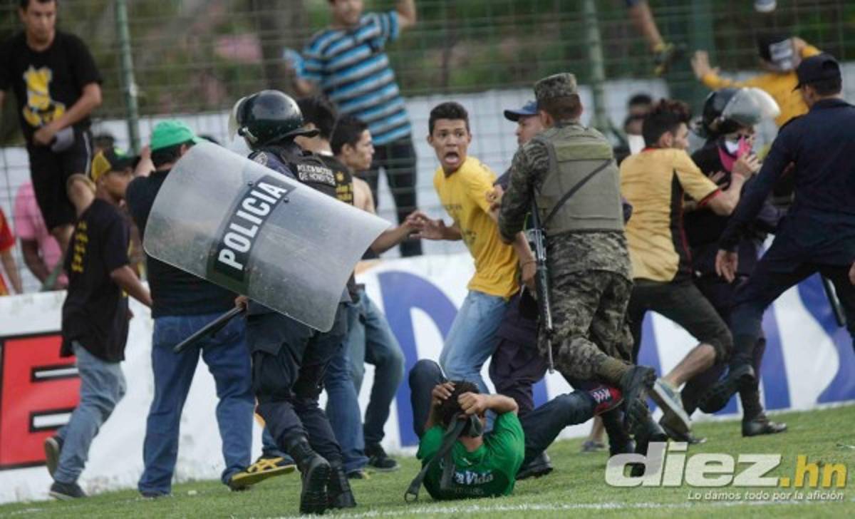 Vandalismo entre aficionados del Marathón y Real España