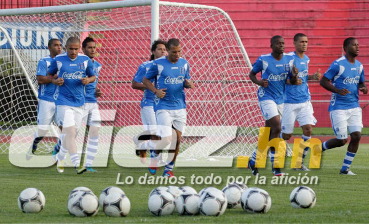 Selección nacinal tuvo su primer entrenamiento para enfrentar a los Estados Unidos .