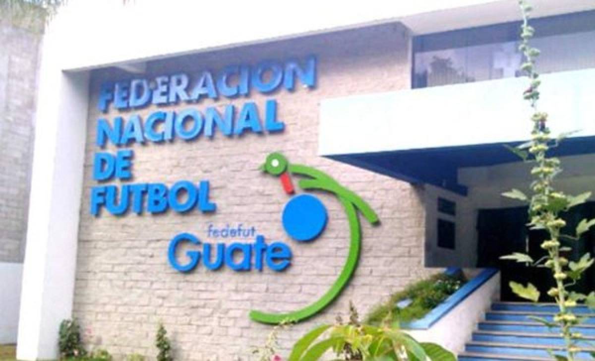 Futbolistas guatemaltecos se unen y alzan la voz tras sanción de FIFA al balompié chapín