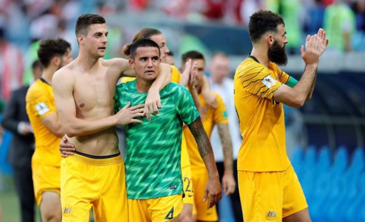 LO QUE NO SE VIO EN TV: Jugador peruano destrozado por penal fallado y el llanto de los aficionados