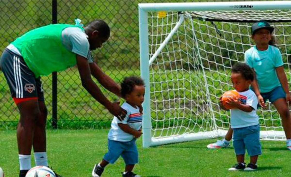 FOTOS: Los hijos de Boniek García en el entrenamiento de Argentina