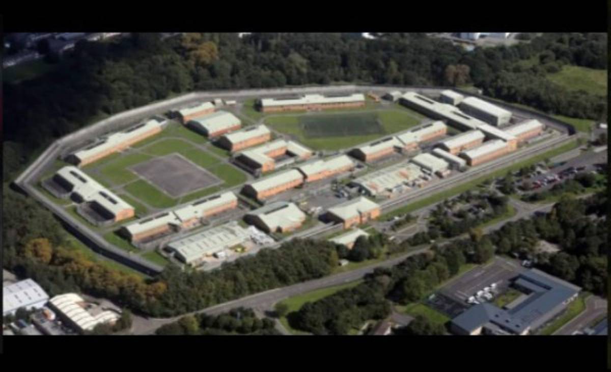 El infierno que vive un jugador del Manchester City en la cárcel: Pandillas, armas y ataques