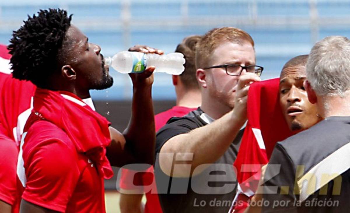 Jugadores de Canadá sintieron el rigor del clima de San Pedro Sula