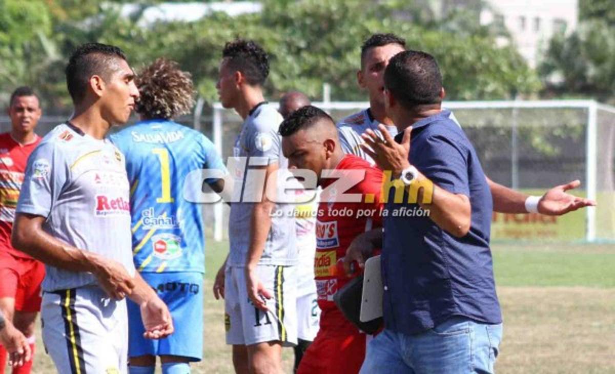 NO SE VIO EN TV: La 'picardía' en Tocoa que enfureció a Real España