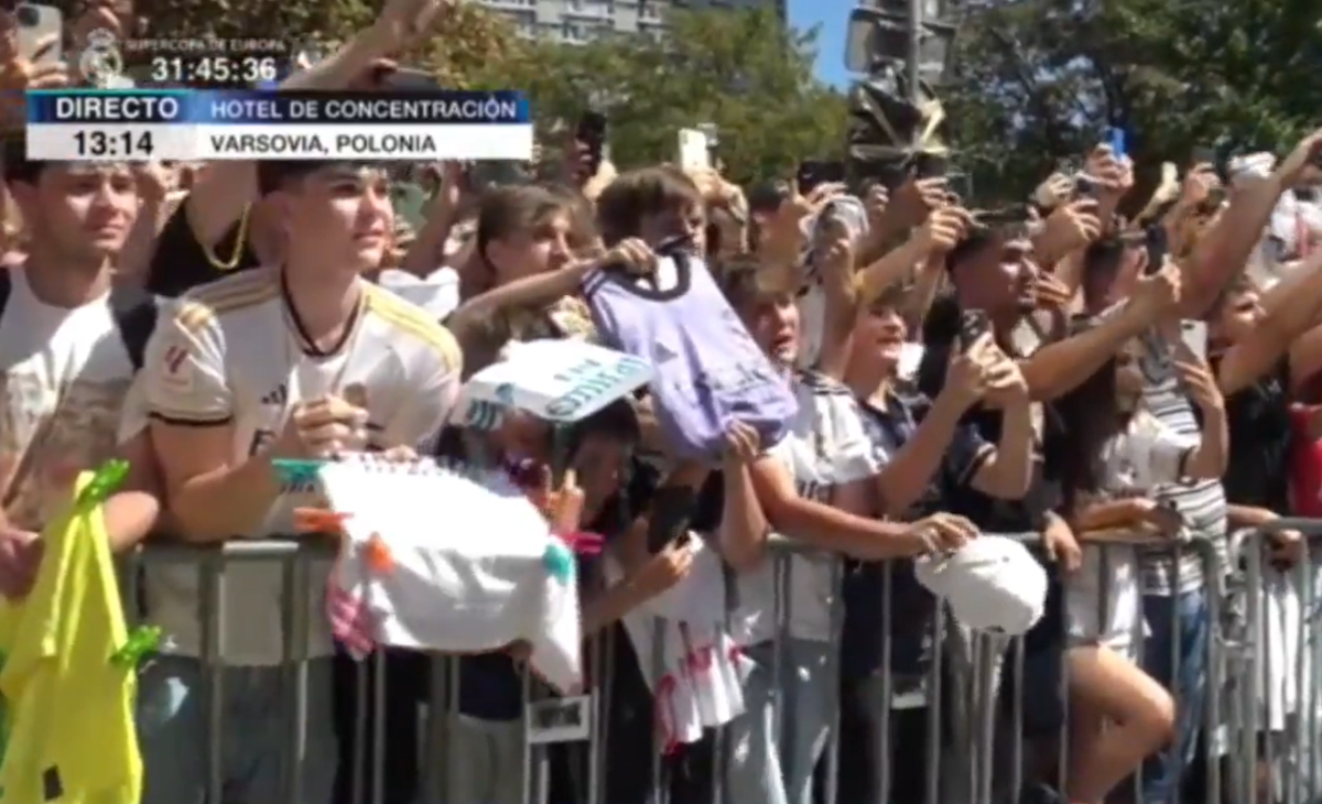 Mbappé desata la locura: así fue la llegada del Real Madrid a Varsovia para disputar el primer título de la temporada