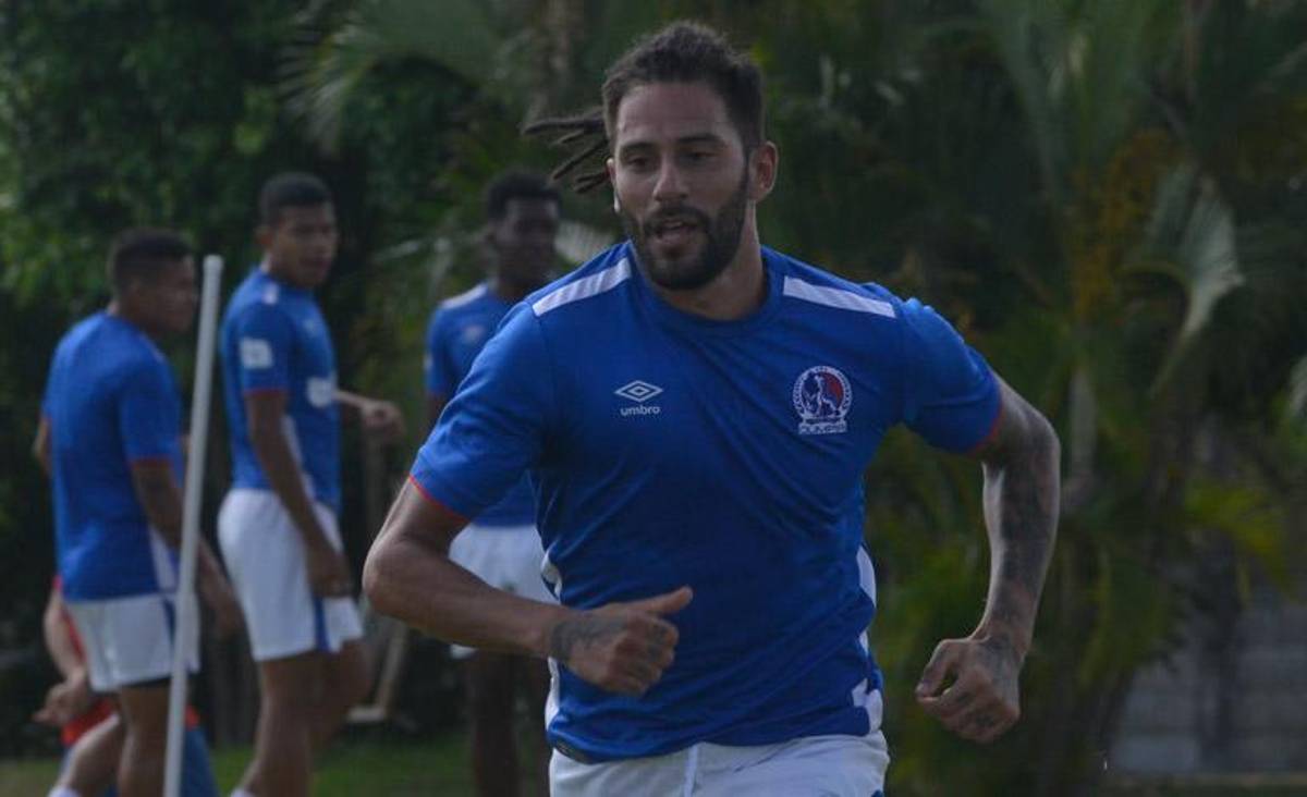 ¡En Italia y la India! ¿Dónde están y qué hacen los futbolistas “desechados” en la era de Pedro Troglio en el Olimpia?
