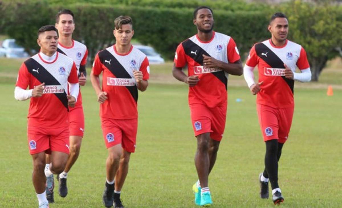 FICHAJES: Legionarios sin contrato y los movimientos en la Liga Nacional