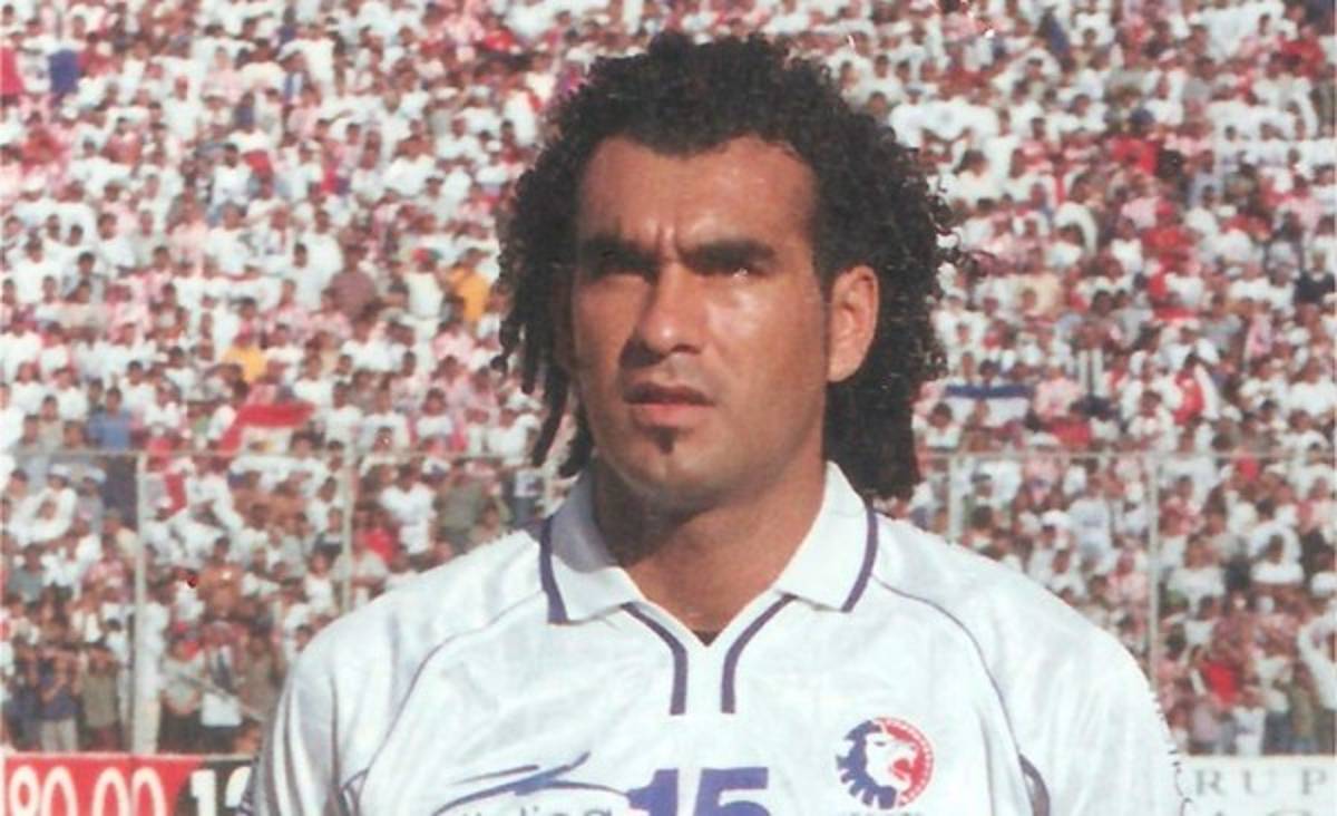 Defendiendo la camiseta de Olimpia y su reencuentro con el 'Tato' García: las imágenes de Robert Lima en Honduras