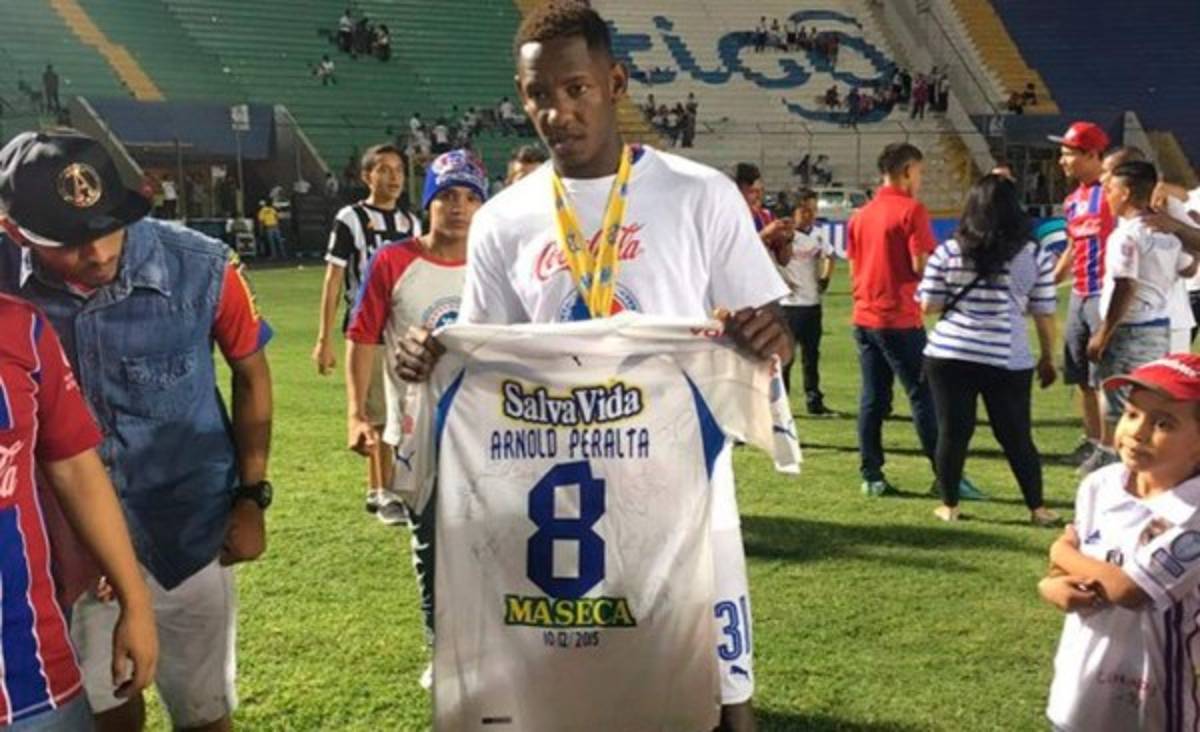 El álbum desconocido de Romell Quioto; sonrisas y tragedia en su camino al éxito