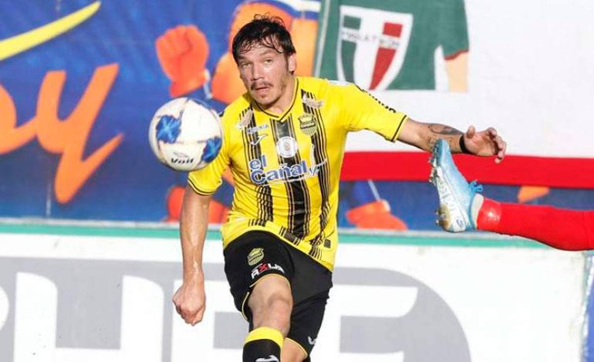 FICHAJES: Olimpia anuncia renovaciones, Marathón tendrá alta; Denil y Choco tienen nuevos pretendientes