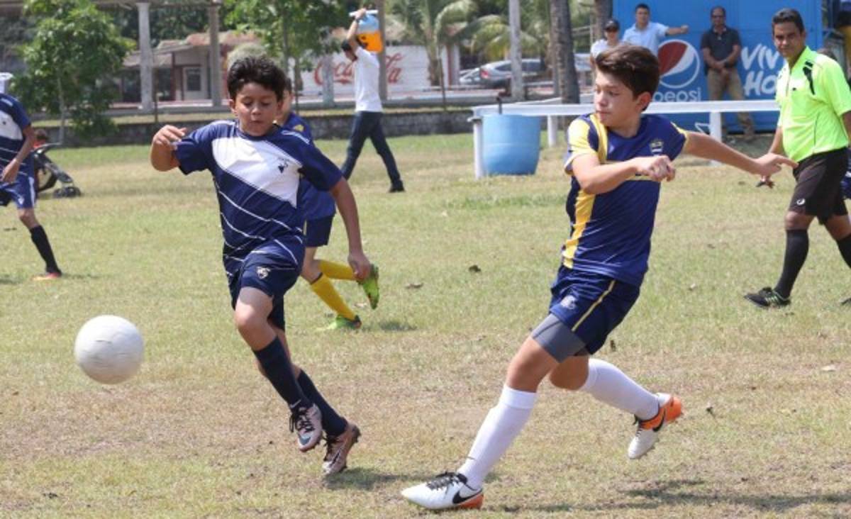 Pequeños derrocharon talento en el Soccer Festival en La Lima