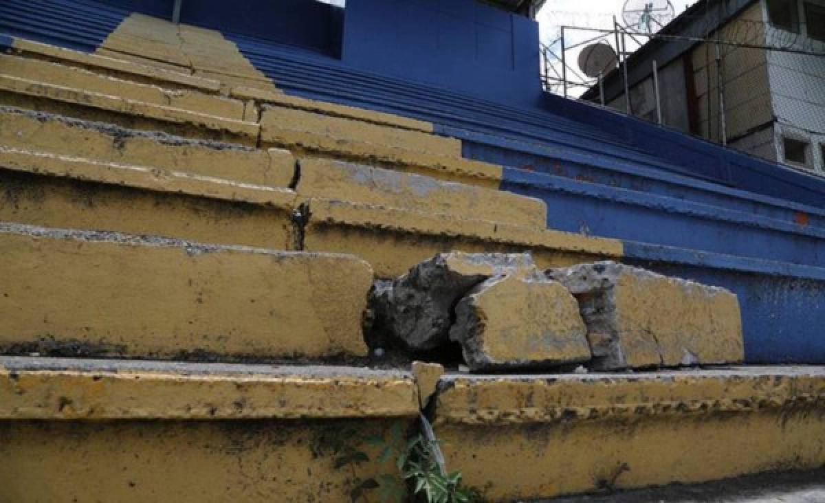 'Maquillan' con pintura el Estadio Nacional de Tegucigalpa para disimular el deterioro para el 15 de septiembre