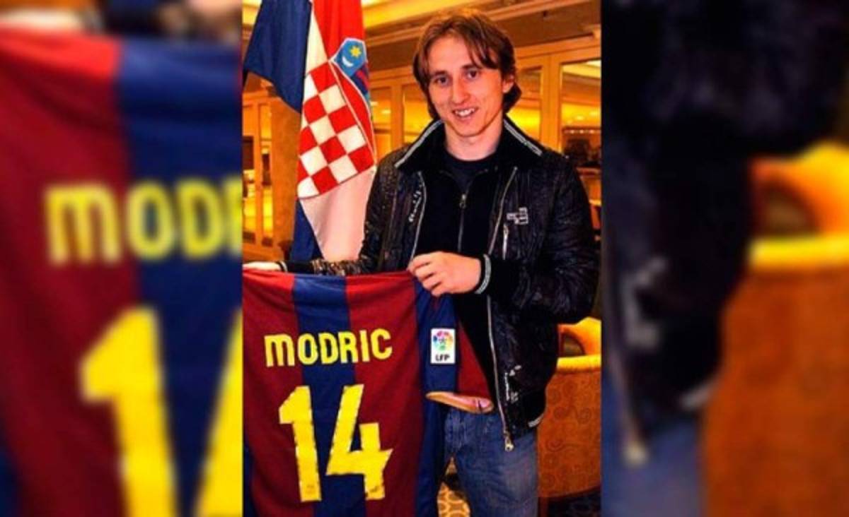 Messi con la del Atlético de Madrid: Los cracks del fútbol que se pusieron la camisa del rival&nbsp;&nbsp;