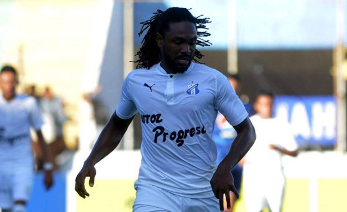 RUMORES Y FICHAJES: ¡Panameños agitan el mercado y Abreu confirma su regreso!