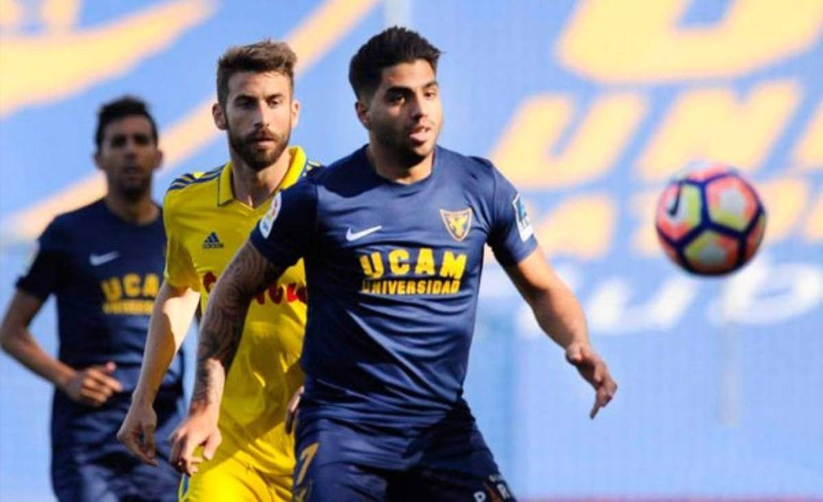 RUMORES Y FICHAJES: ¡Choco Lozano tendría nuevo club; el impensado equipo al que iría Mpabbé!