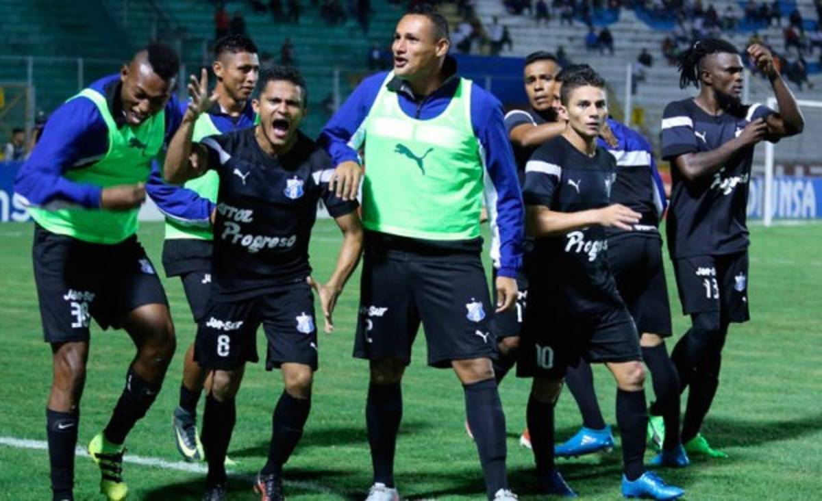 RUMORES/FICHAJES: La Liga se llenará de caribeños y el Honduras anuncia portero