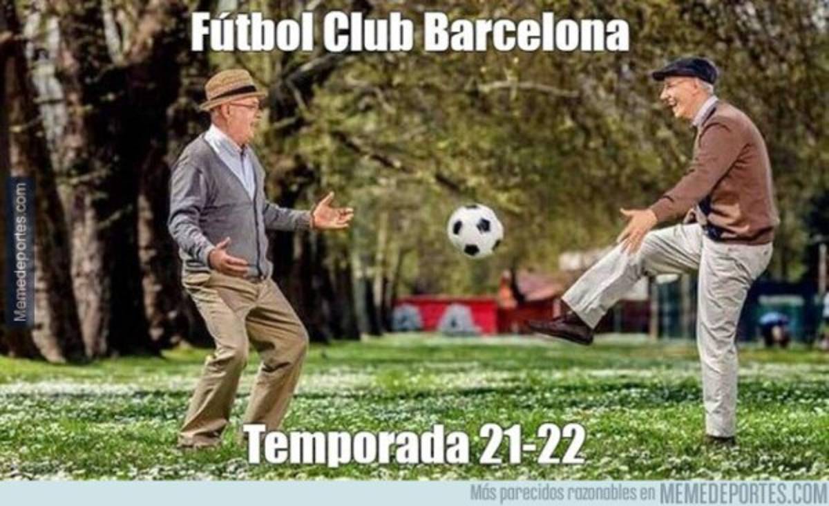 Los crueles memes del mercado de fichajes donde destrozan al Barcelona y Real Madrid