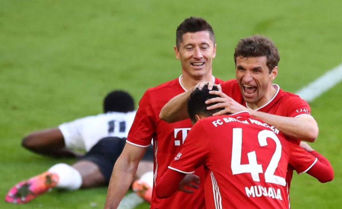 ¡Golazos, euforia y cánticos! Así festejaron los jugadores del Bayern Múnich el título de Bundesliga