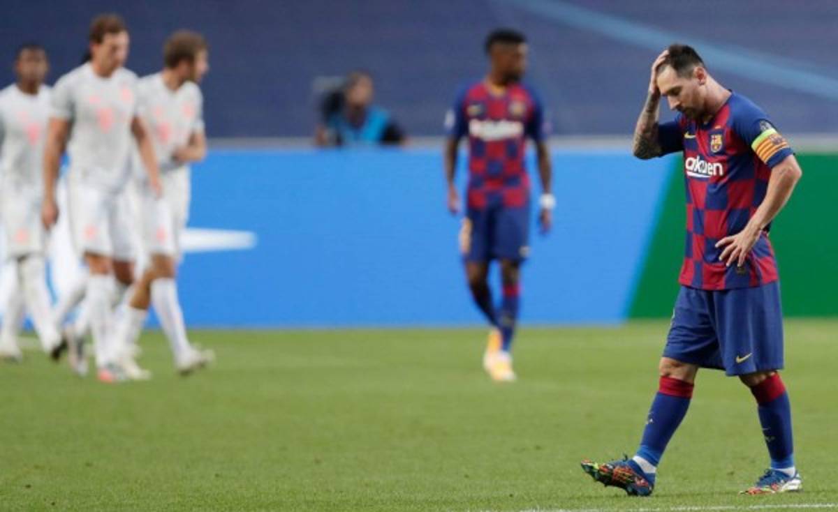 Decepción, impotencia, amargura... los terribles gestos de Messi en el partido ante el Bayern