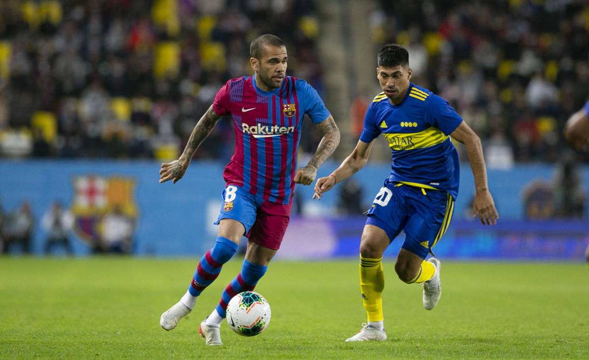 NO SE VIO EN TV: El enfado de Dani Alves en su debut, la imagen de Coutinho que recordó a Maradona y el festejo de Boca Juniors
