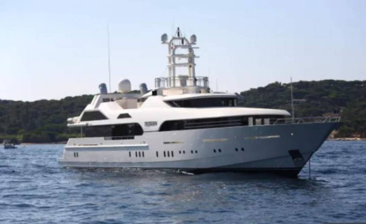 La vida de rico de Abramovich, dueño del Chelsea: Su nuevo yate de 500 millones e isla propia