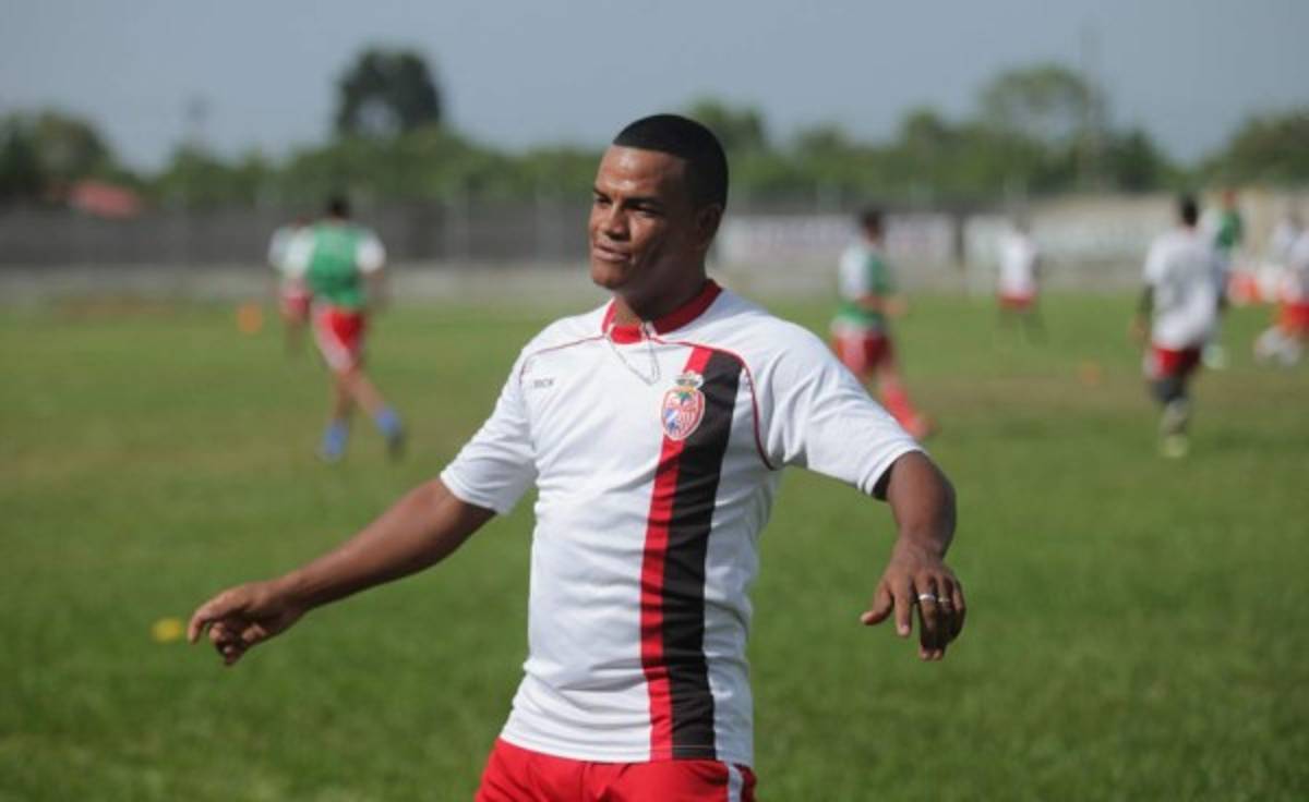 RUMORES Y FICHAJES: Olimpia y Real España se disputan un defensor