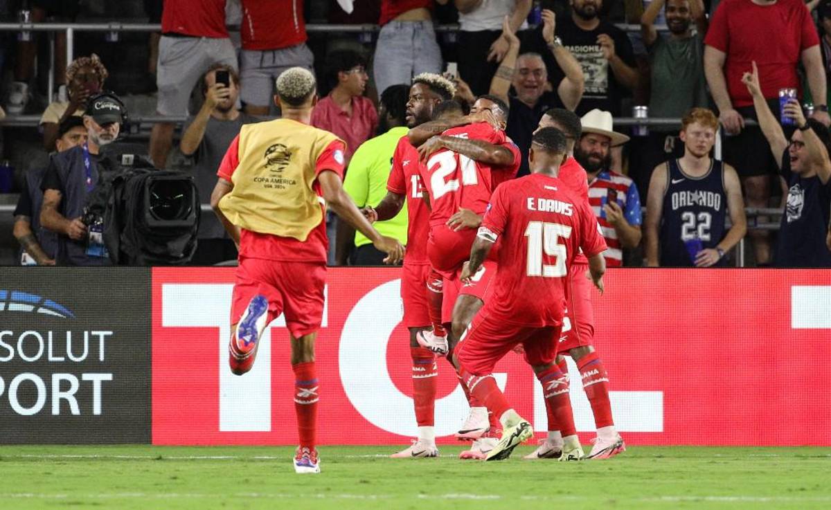 Festejo histórico de Panamá en Copa América y la hermosa árbitra; Pulisic se enfada y lo ignoran tras eliminación de USA