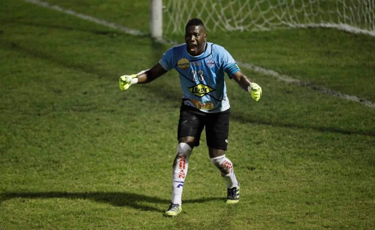 EL MERCADO: Más legionarios sin equipo, Victoria se arma, Marathón con bajas y un goleador regresa