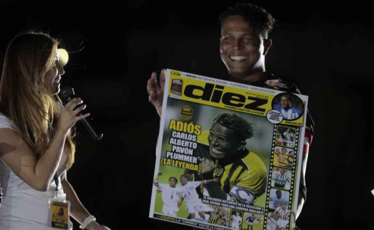 ¡Noches mágicas en el Morazán! Honduras derribó a México con el Memo Ochoa de figura y se convirtió en mundialista