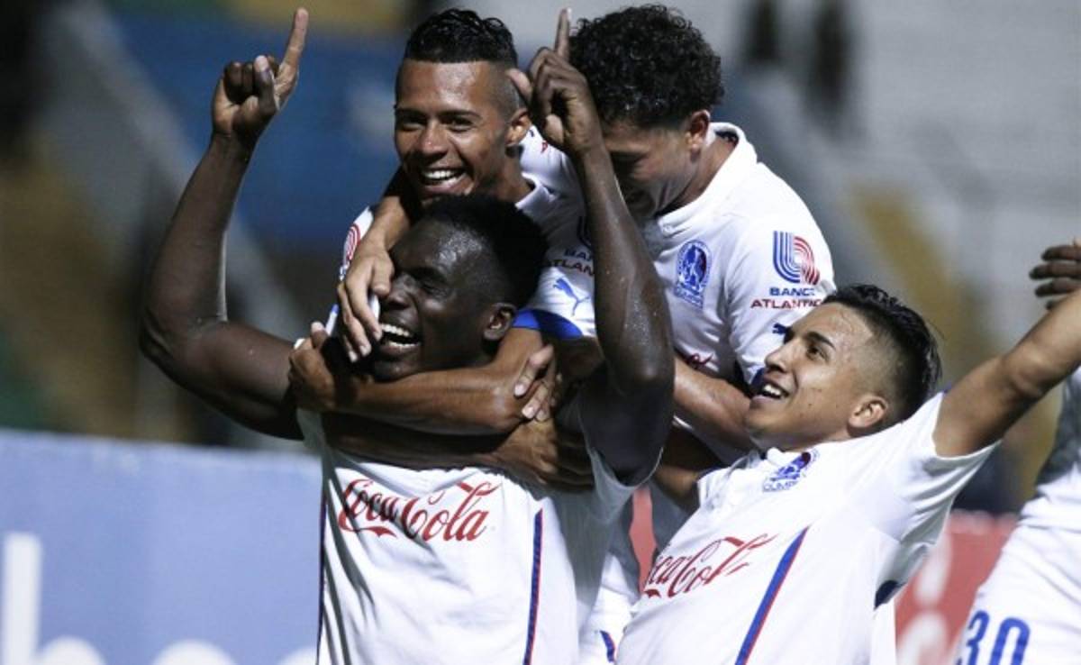 Olimpia golea al Marathón con 'hat-trick' de Javier Estupiñán