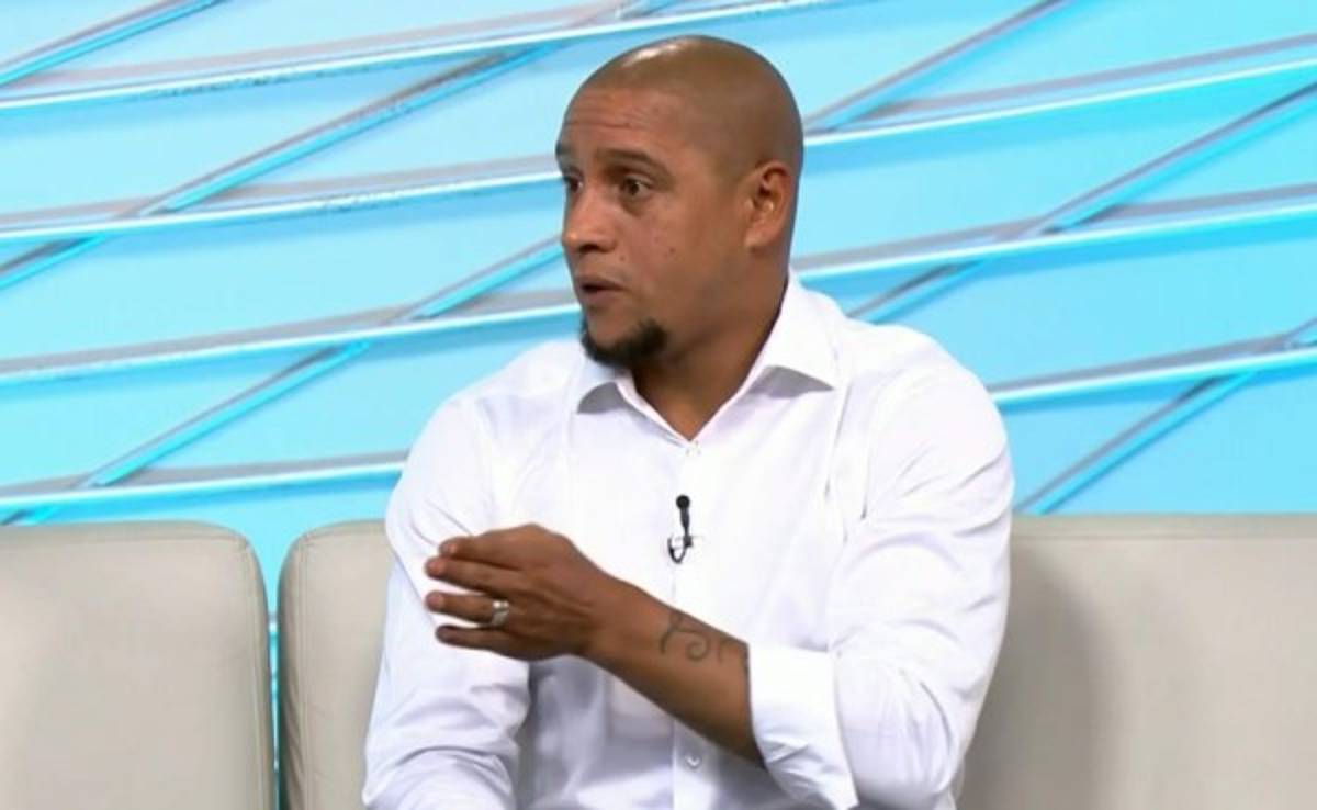 Roberto Carlos: 'Nosotros echamos al entrenador'