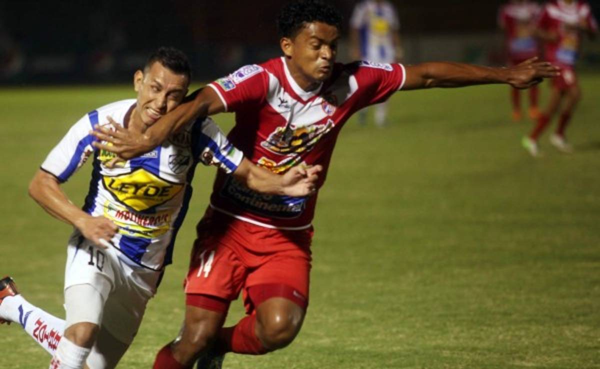 Victoria confirma fichaje de tres ex jugadores de la Real Sociedad