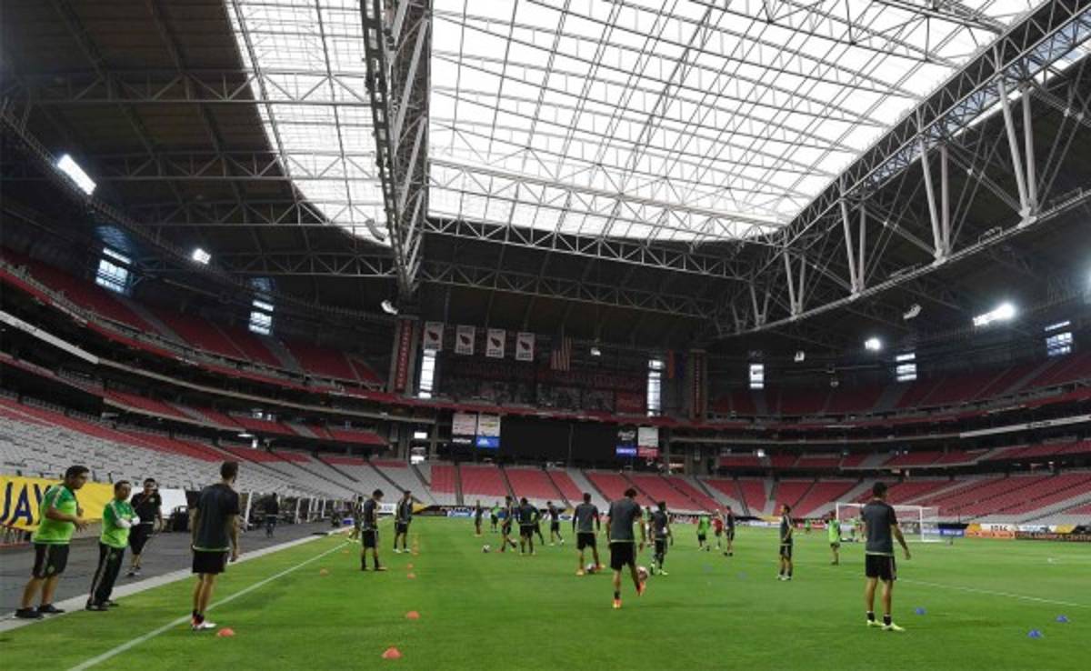 La tecnología del estadio de Phoenix fue el mejor aliado para que México ganara