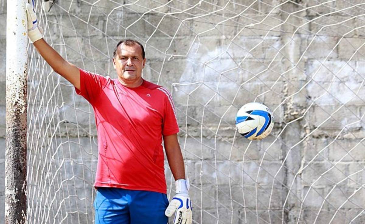 Wilmer Cruz: 'Estoy haciendo pretemporada para dirigir mejor, ya bajé 10 libras'