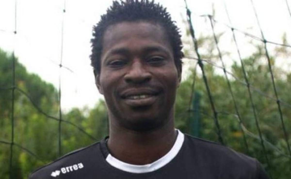 Un internacional de Burkina Faso muere en un partido de Copa de Francia