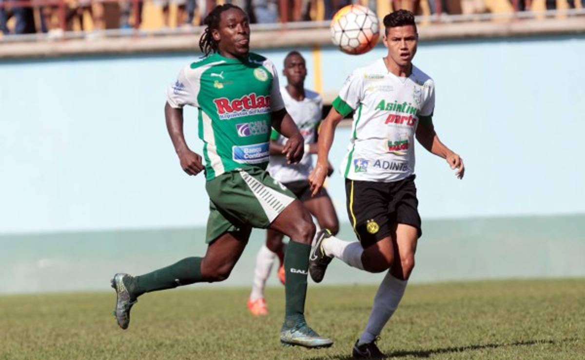 Rony Flores no tiene claro si se presentará a declarar ante la Comisión de Disciplina