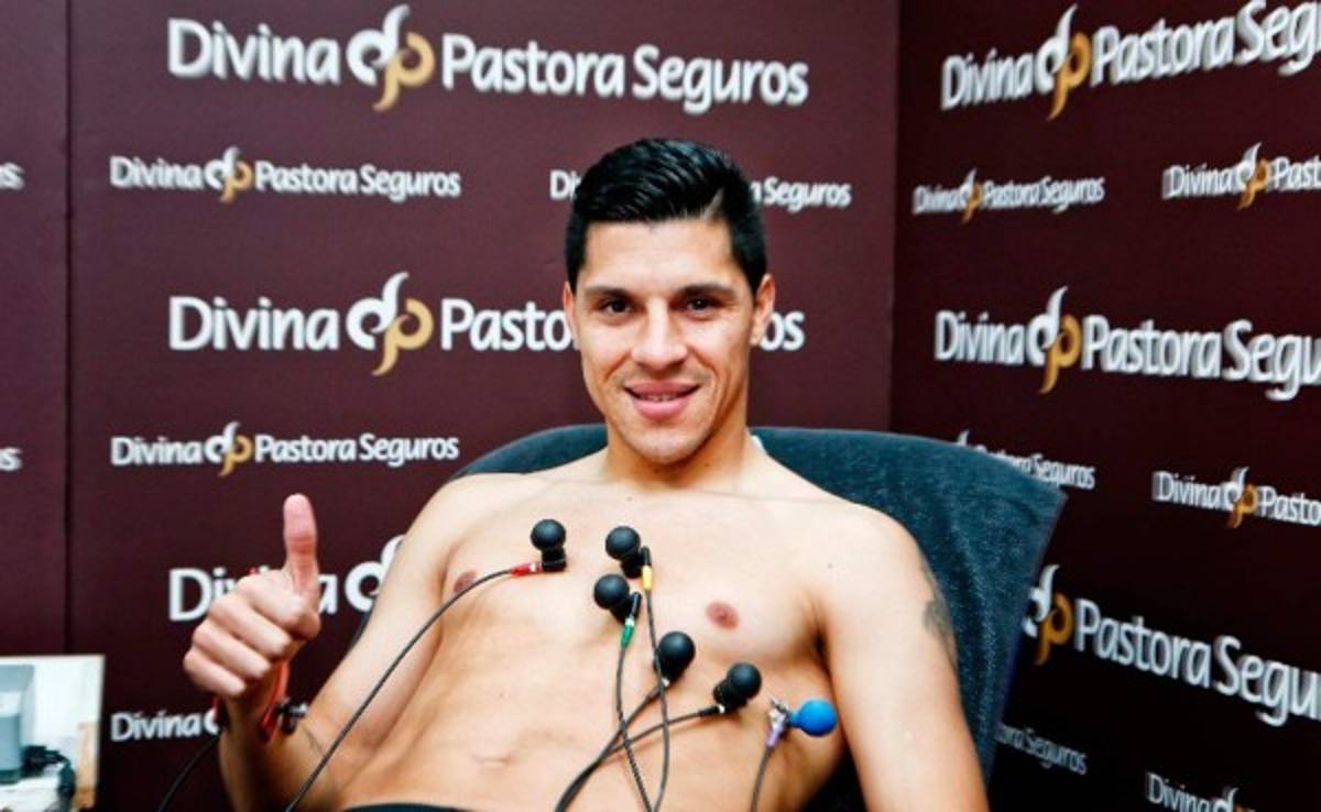 Enzo Pérez: 'Debutar ante el Madrid sería hacerlo a lo grande'