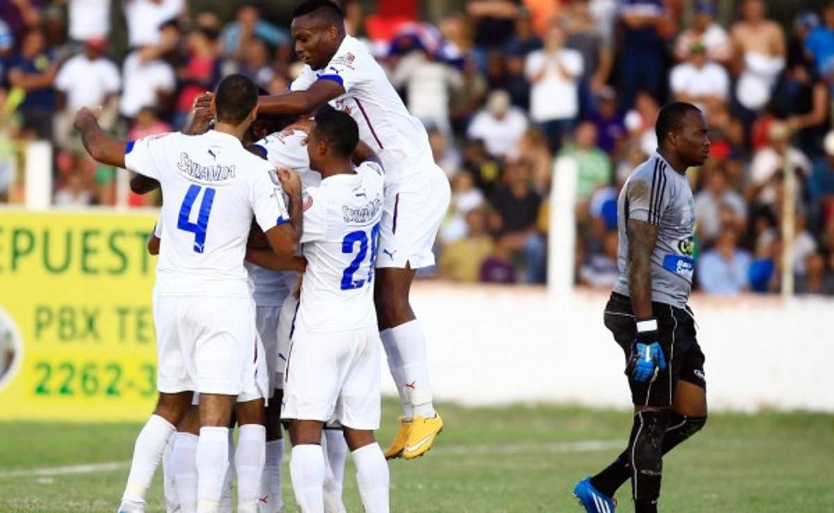 Olimpia no perdona a Parrillas One y se consolida en el liderato