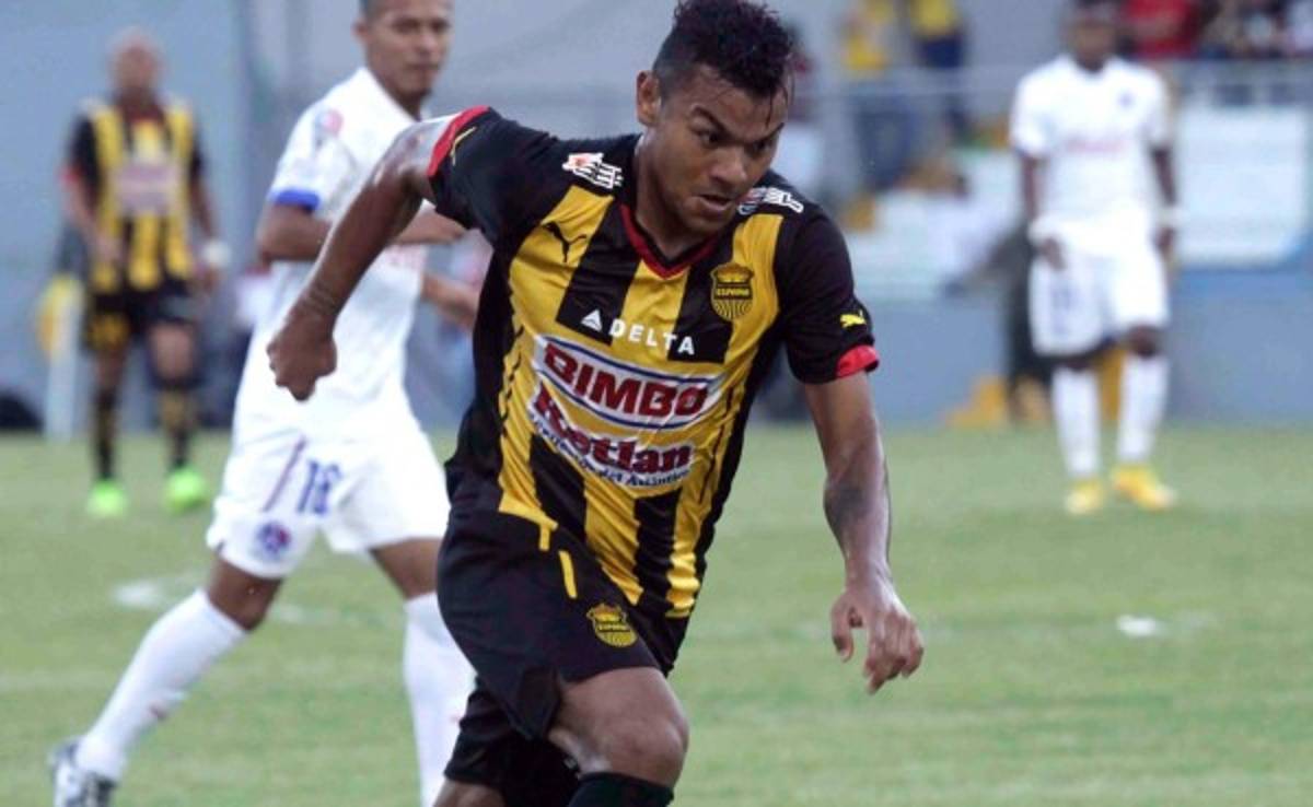 Mario Martínez llega a un acuerdo para seguir con Real España