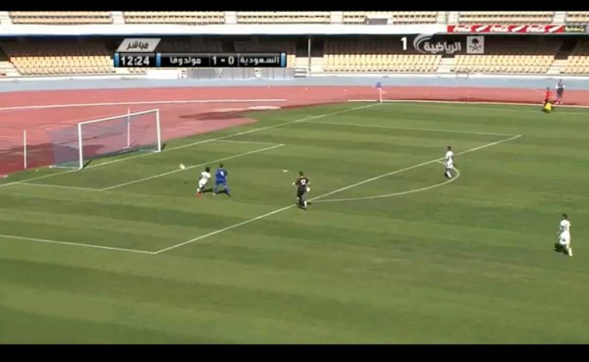 VIDEO: El increíble gol que falló delantero de Arabia Saudita