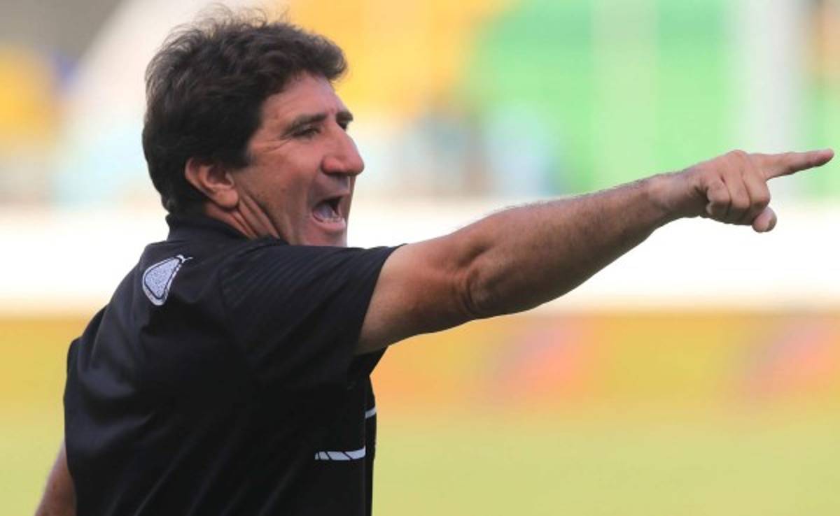 Héctor Vargas: 'Tenemos las posibilidades de pelear lo más arriba posible'