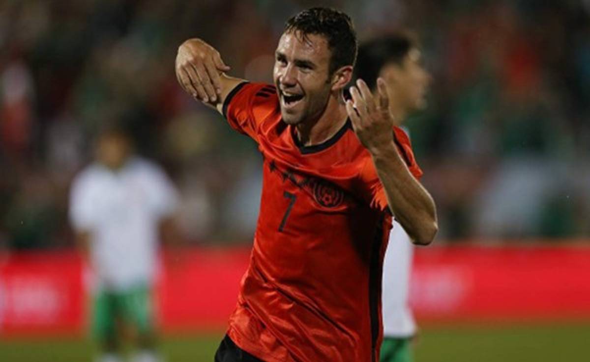 México venció a Bolivia en un deslúcido amistoso en Colorado