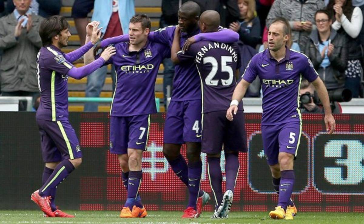 Manchester City venció al Swansea y asegura el subliderato de la Premier