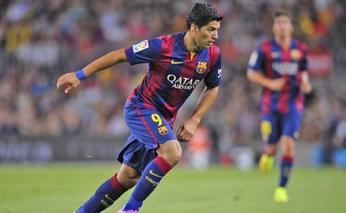 El Barcelona confirma que Luis Suárez podrá jugar el clásico el 25 de octubre