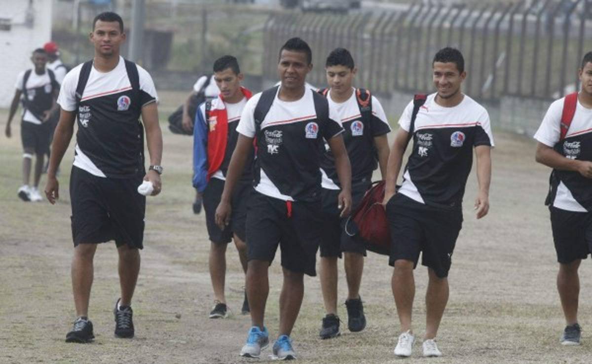 Olimpia enfrentará al Villanueva sin Palacios, Fabio y Will Mejía