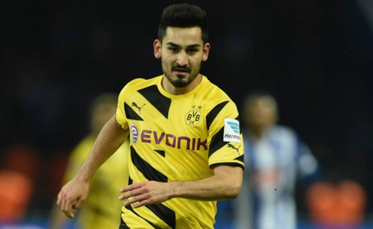El alemán Ilkay Gündogan decidirá su futuro hasta en julio