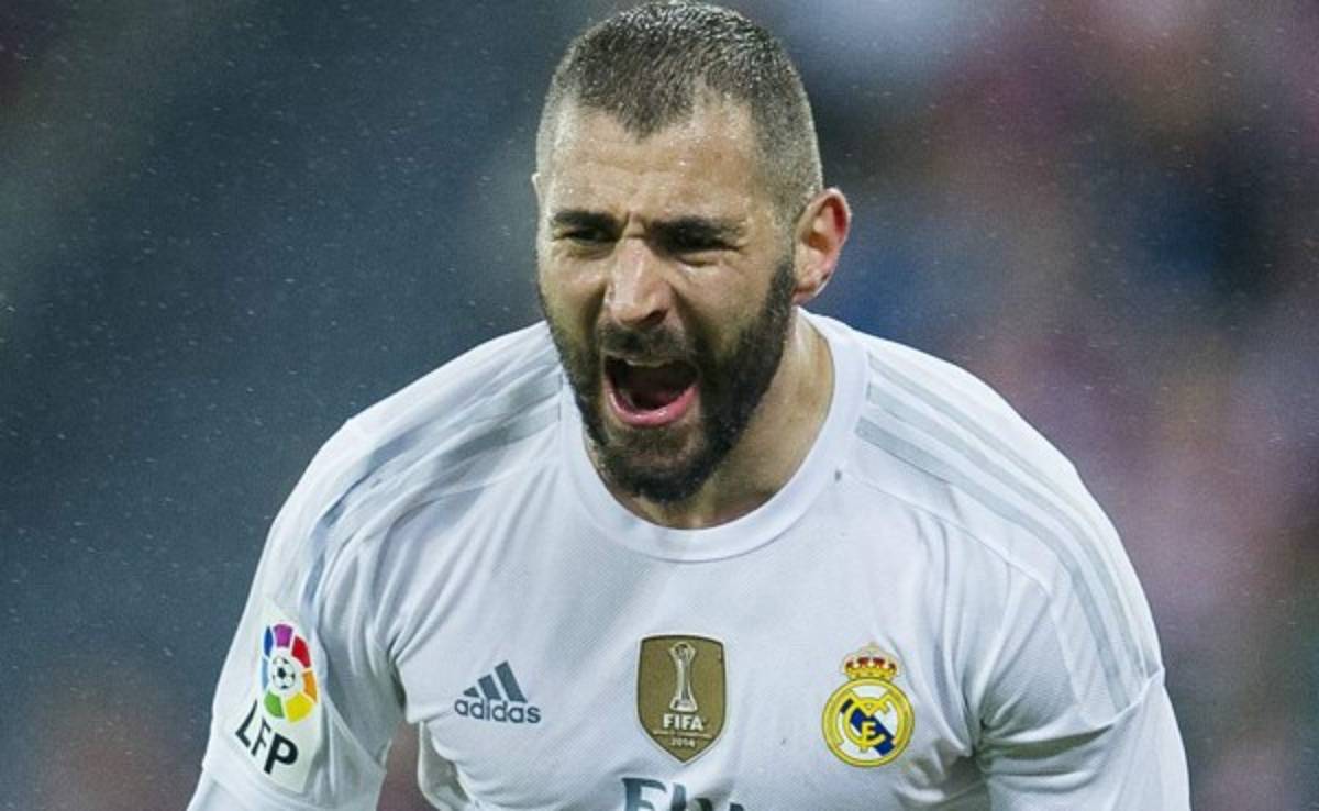 Benzema, imputado por el chantaje a Valbuena y bajo control judicial